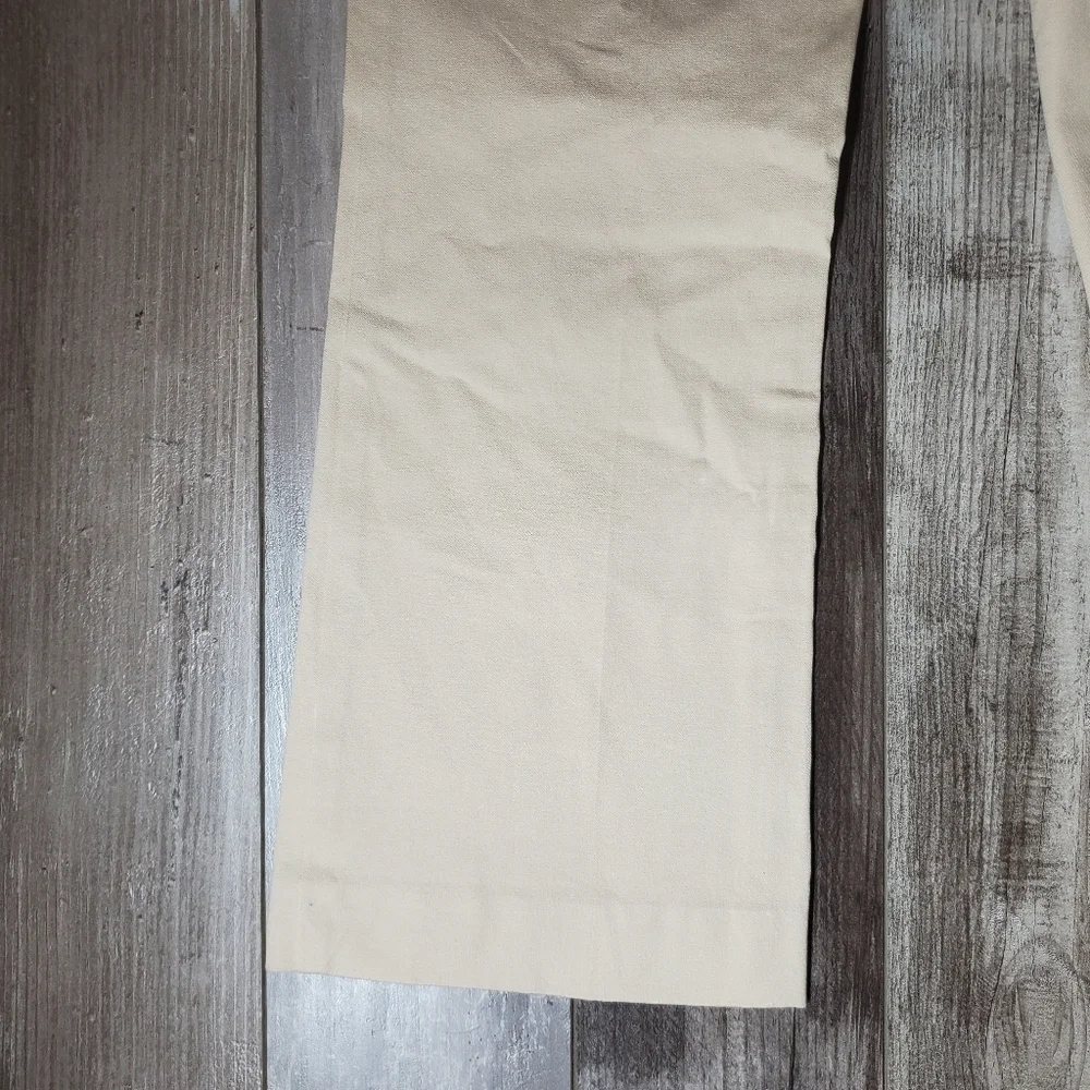 NWT a new day Kick Flare Highest Rise Chino Dress Pants Women's Size 6R Beige - Picture 16 of 16